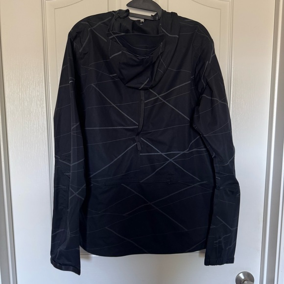 Nike Storm-Fit Run Division Elite Running Jacket - Picture 12 of 14